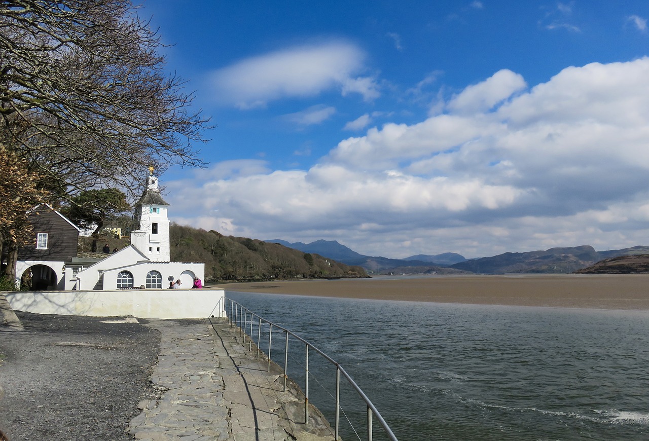 Portmeirion Absolutely Unique Great British Coast