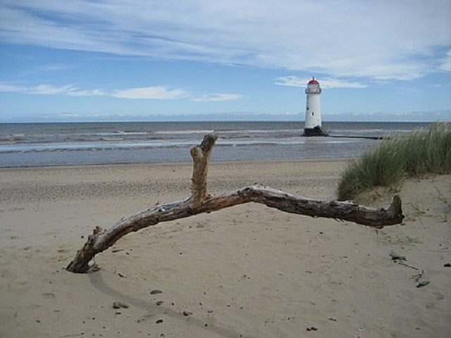 Wales-coast talacre beach