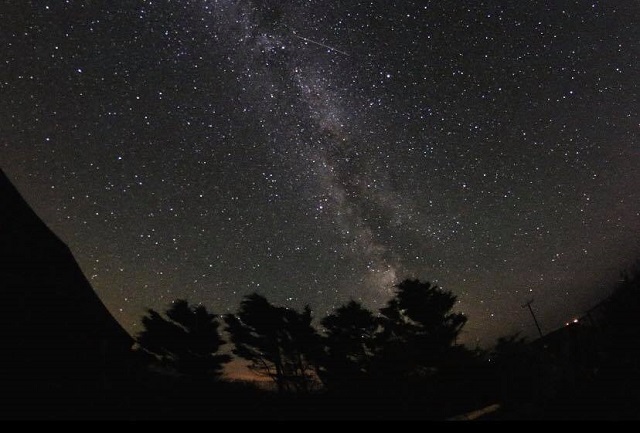 Dark syk Coll Island